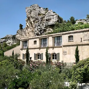 baumaniere.fr-provencehotel.com/